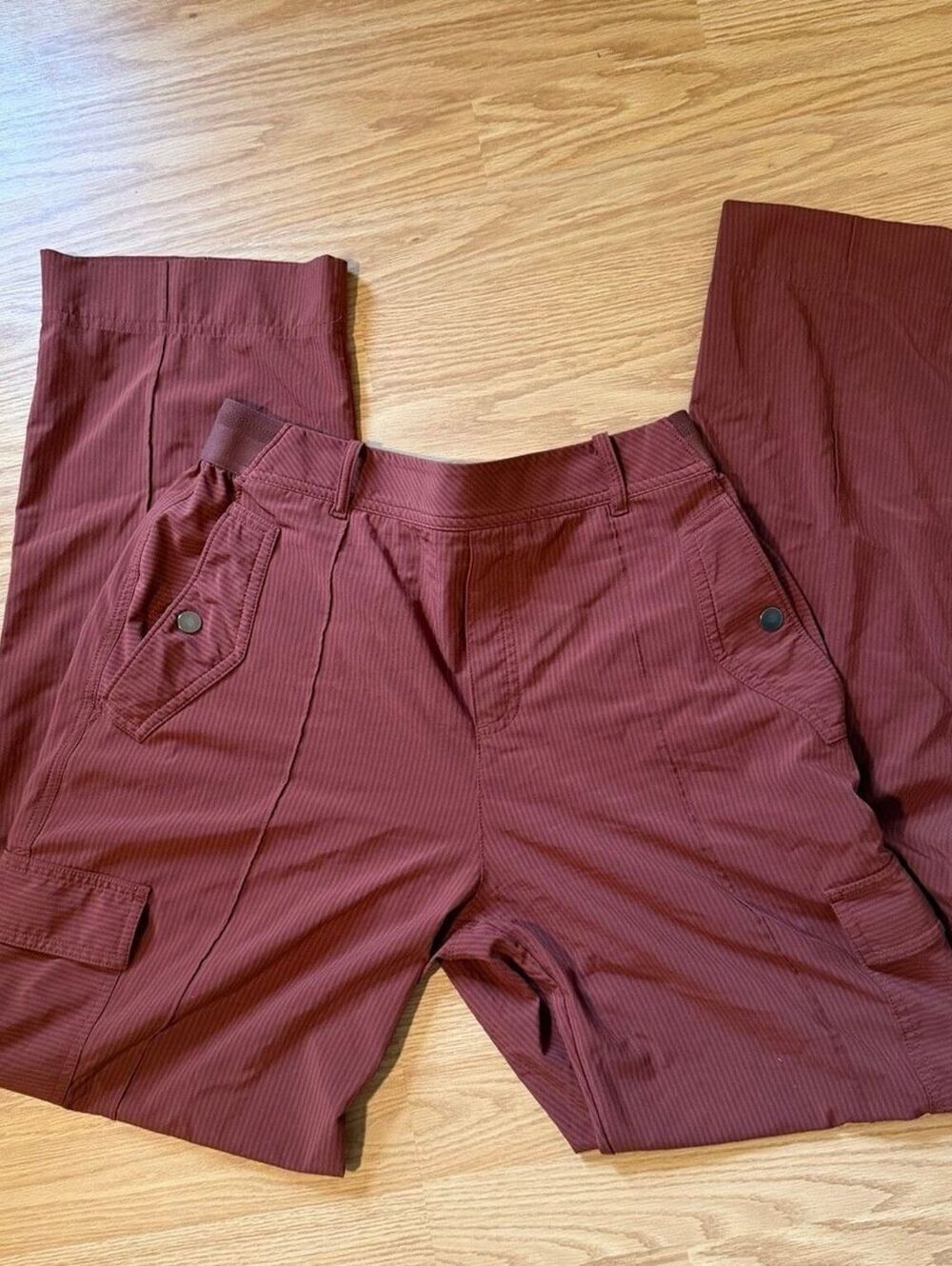 Athleta Vienna Burgundy Pinstripe Cargo Pants Wide Leg Size 10